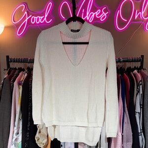 Boohoo White V-Neck Sweater